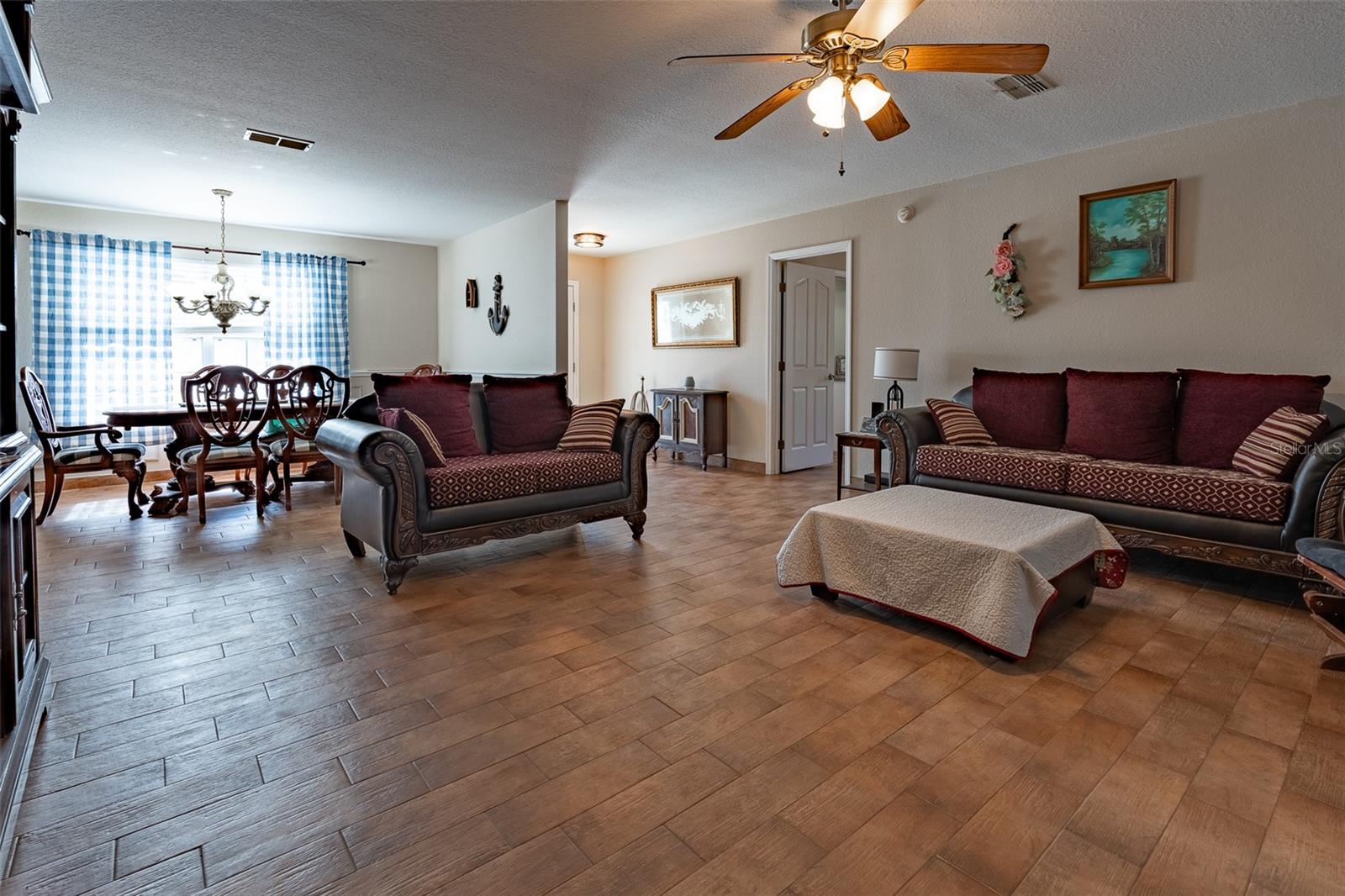 VIRMILLION ESTATES - Residential