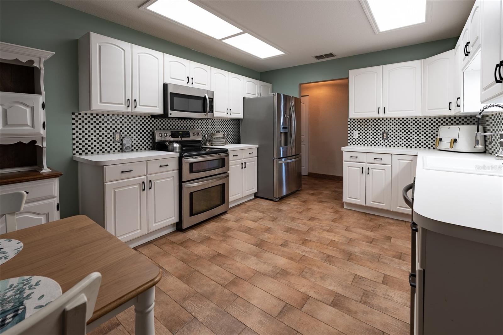 VIRMILLION ESTATES - Residential