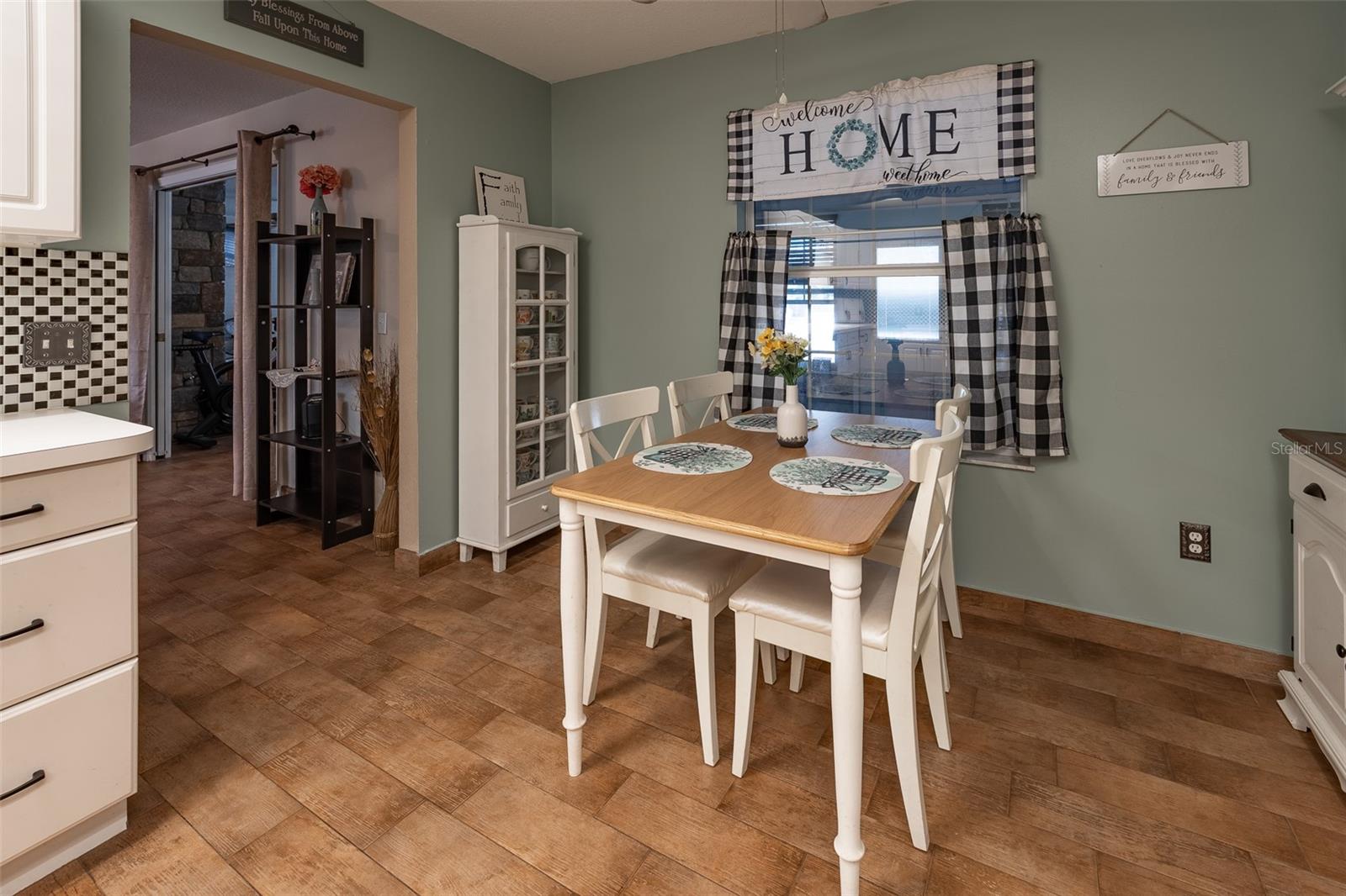 VIRMILLION ESTATES - Residential