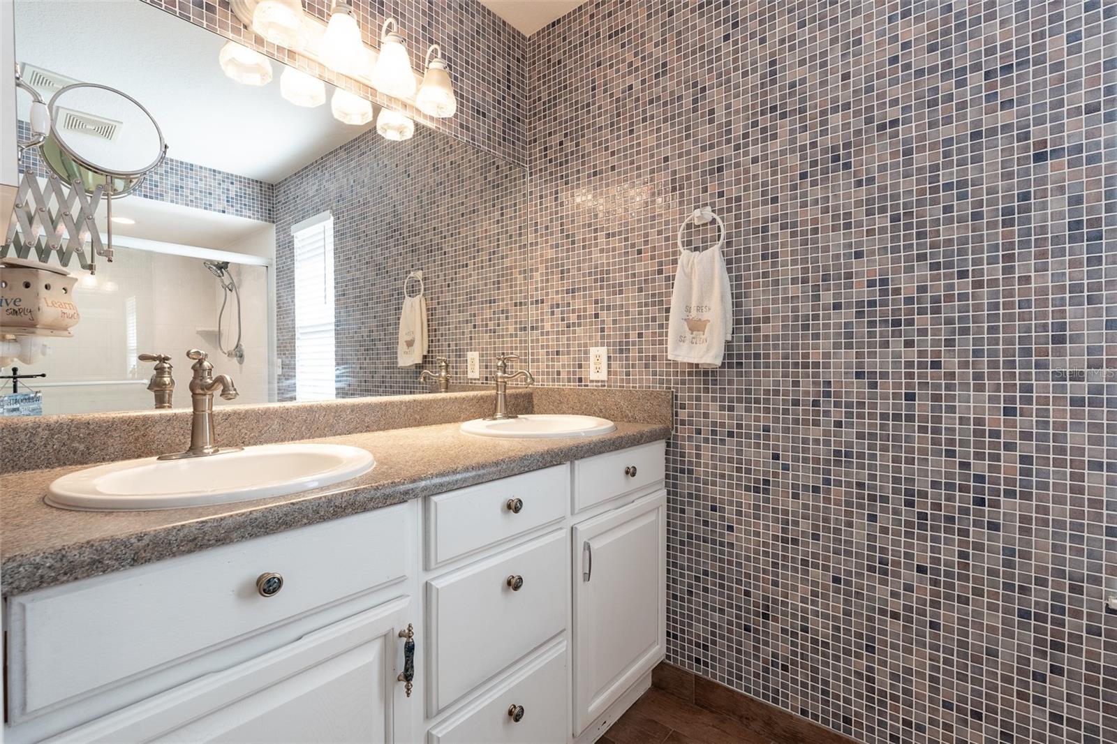 VIRMILLION ESTATES - Residential