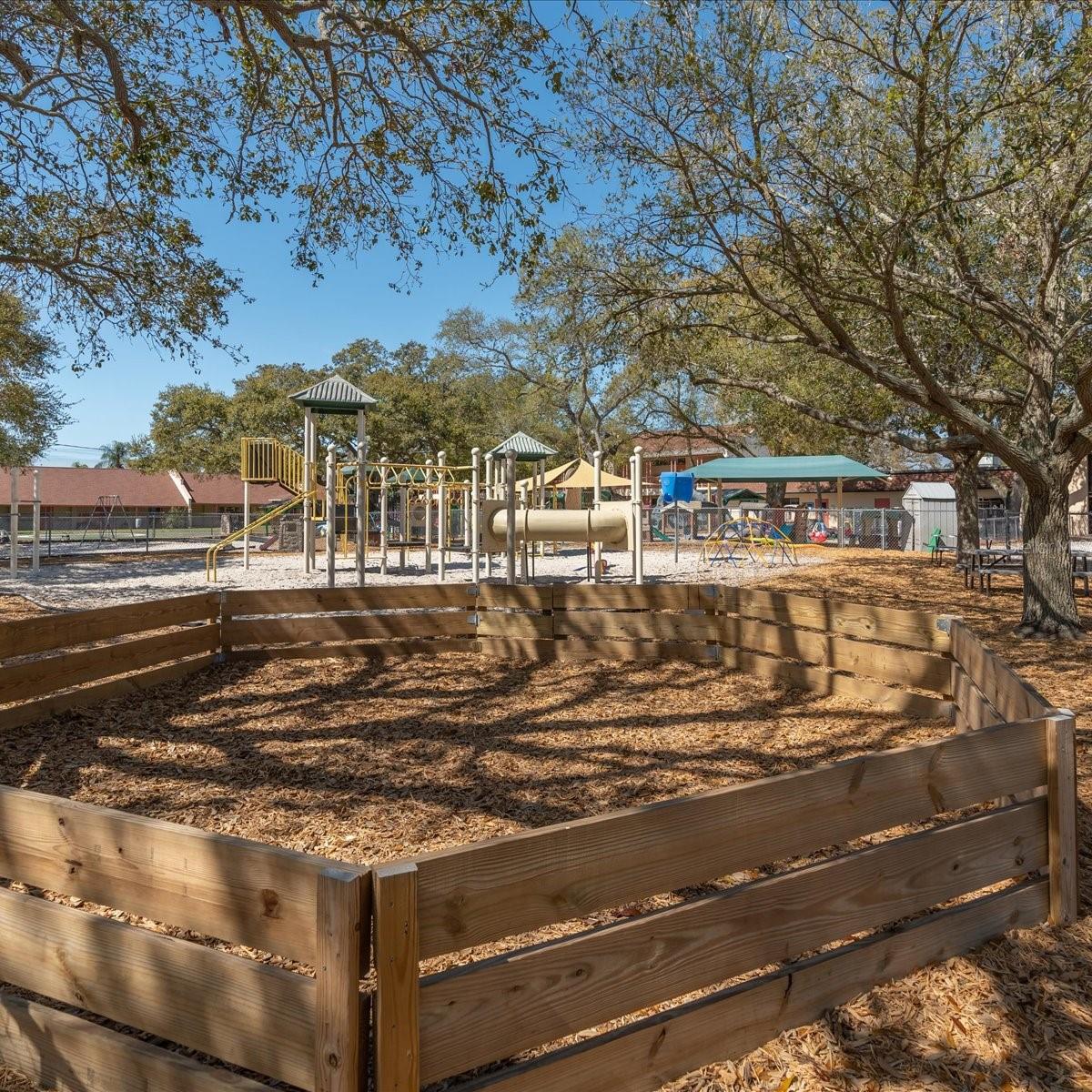 PASADENA ON THE GULF SEC B - Commercial Sale