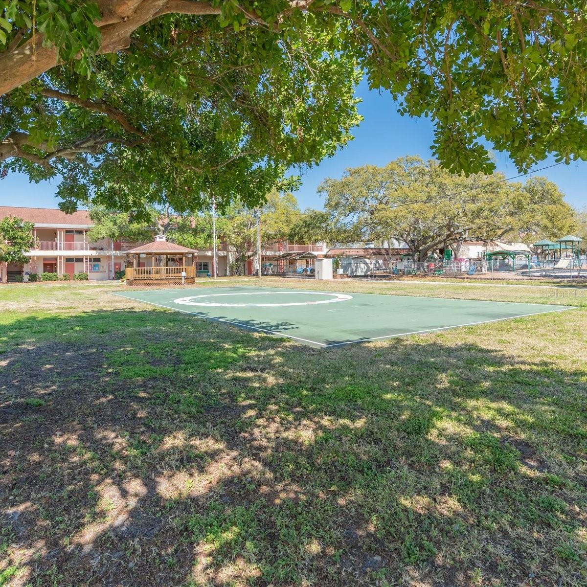 PASADENA ON THE GULF SEC B - Commercial Sale