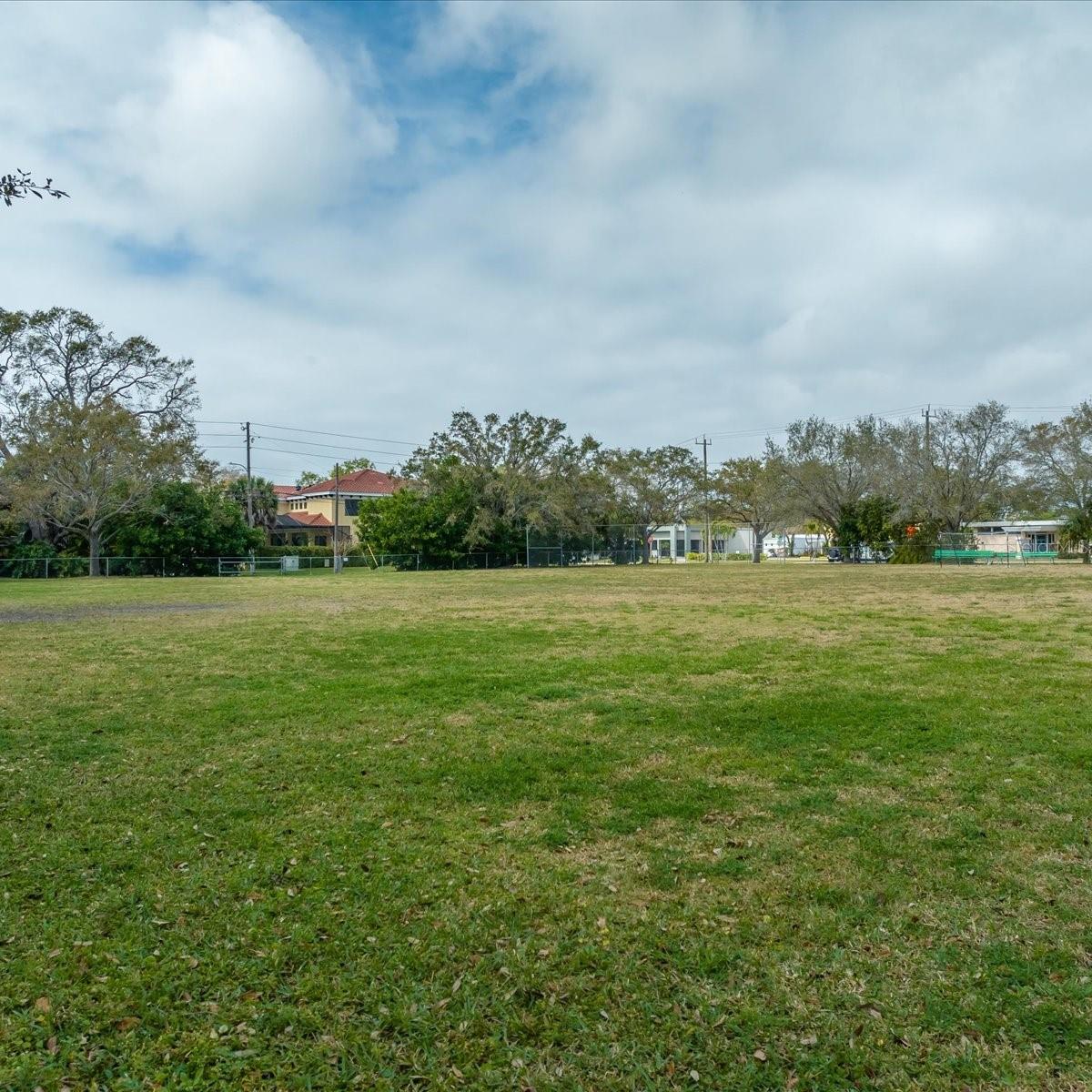 PASADENA ON THE GULF SEC B - Commercial Sale