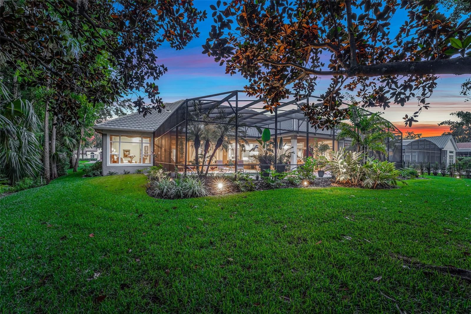 ALAQUA LAKES - Residential