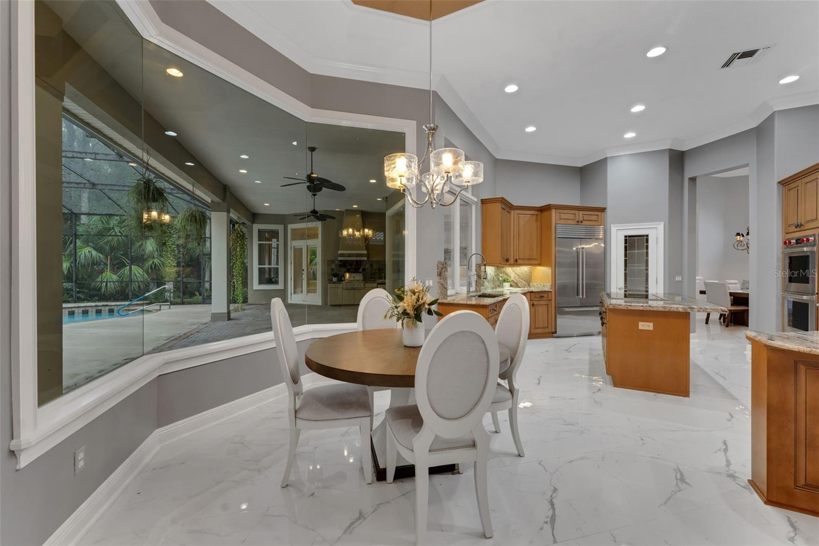 ALAQUA LAKES - Residential
