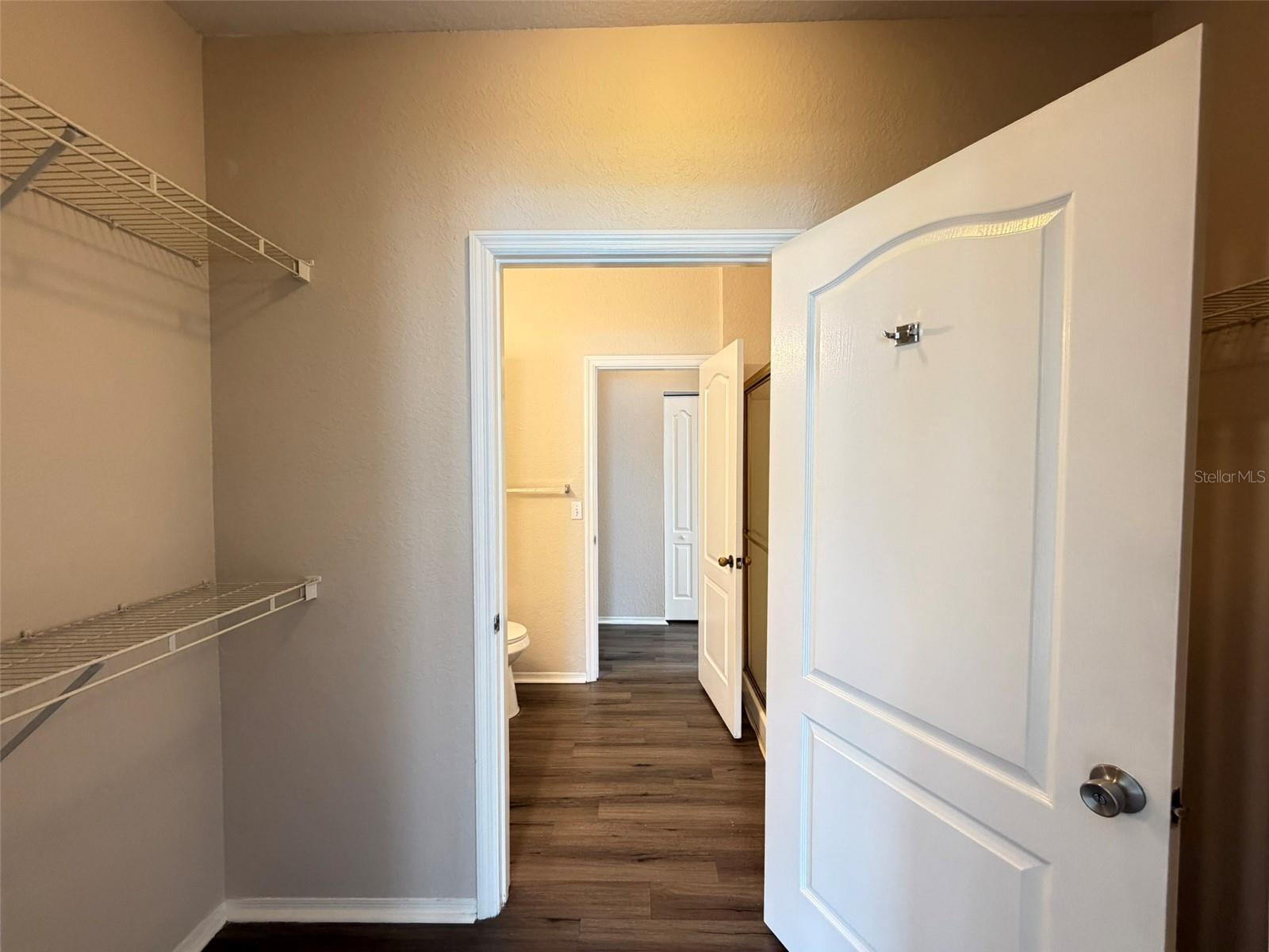 GRAND RESERVE/KIRKMAN PARKE CO - Residential Lease