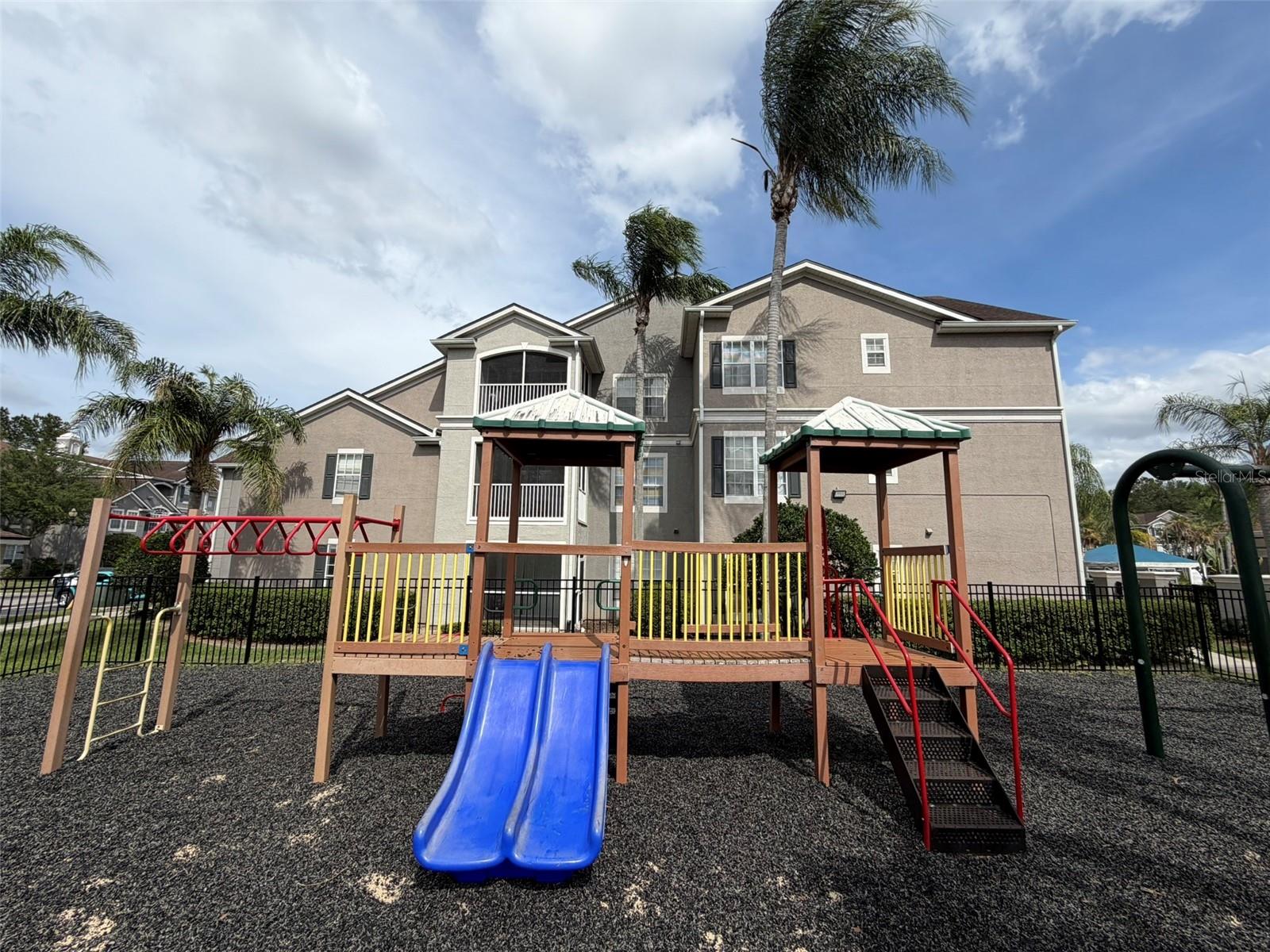 GRAND RESERVE/KIRKMAN PARKE CO - Residential Lease