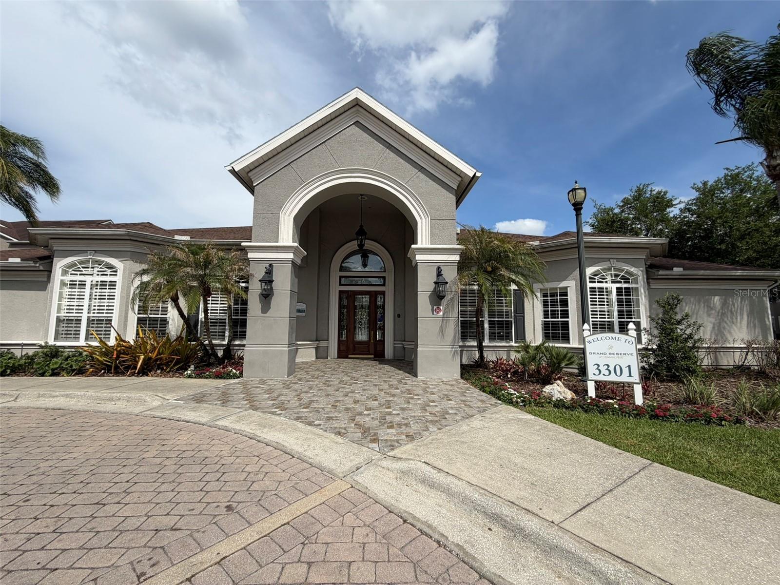 GRAND RESERVE/KIRKMAN PARKE CO - Residential Lease