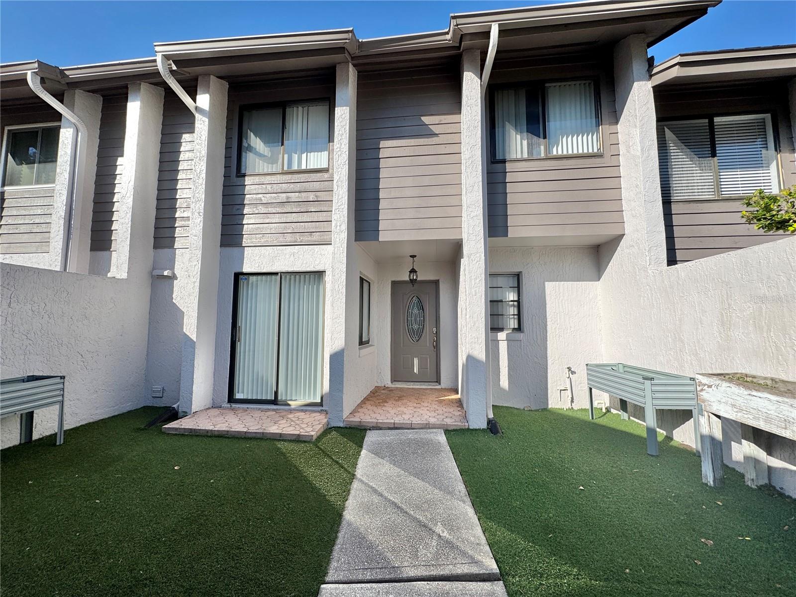 MONTGOMERY CLUB CONDO - Residential Lease