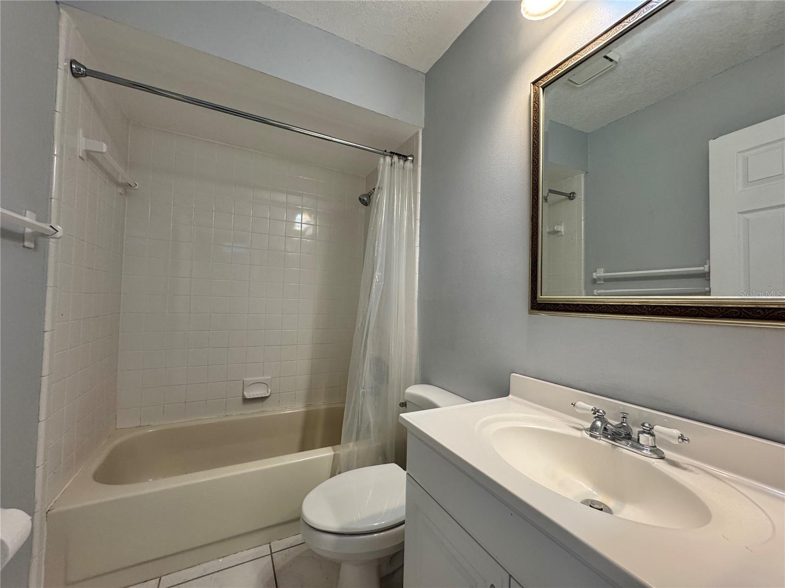 MONTGOMERY CLUB CONDO - Residential Lease