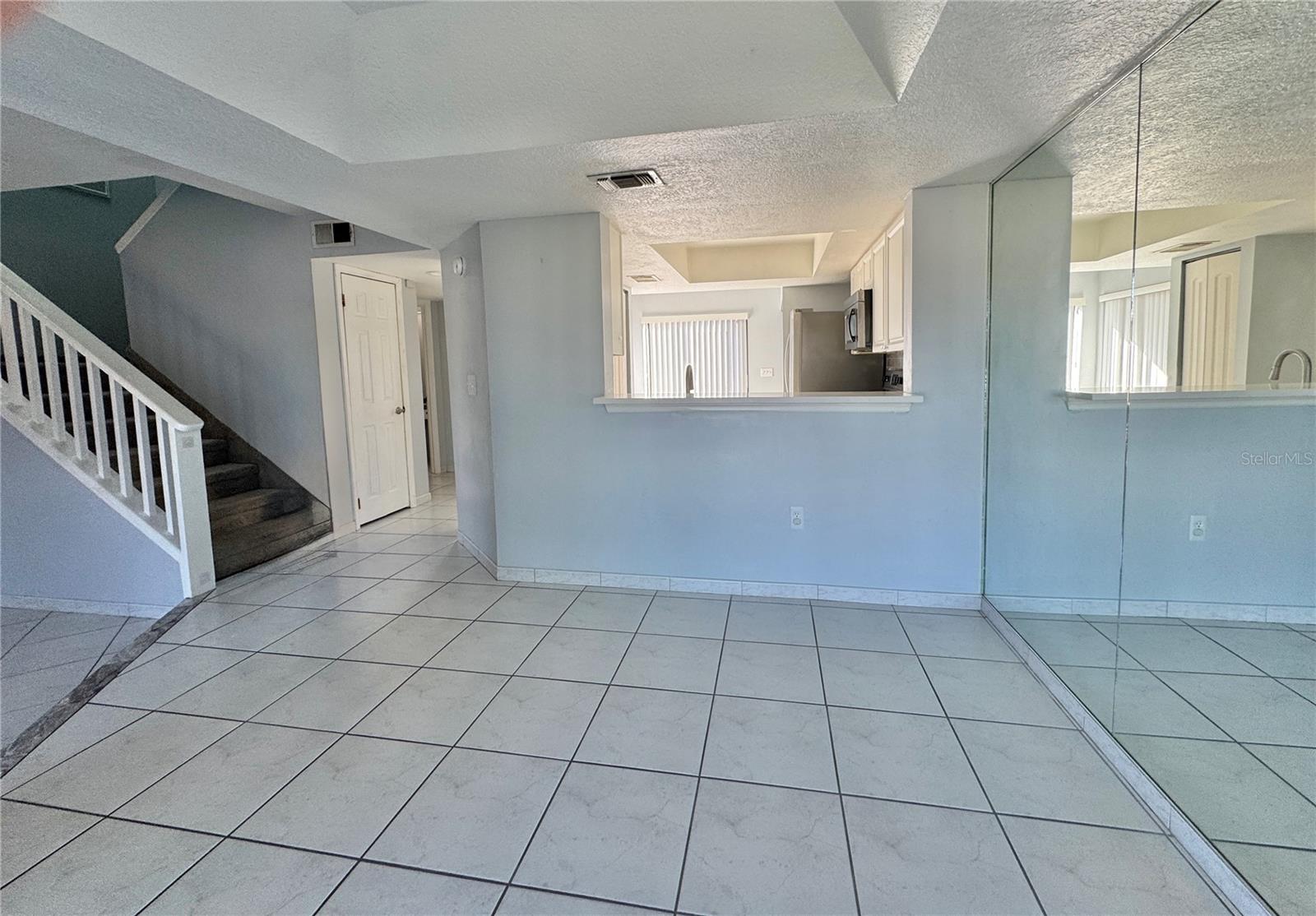 MONTGOMERY CLUB CONDO - Residential Lease