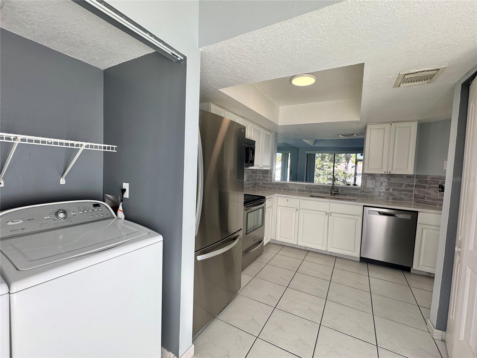 MONTGOMERY CLUB CONDO - Residential Lease