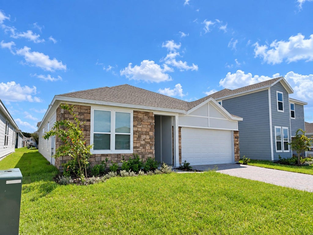 Photo of 5121 Arrowfeather Court, Saint Cloud, FL 34772 (MLS # S5157470)