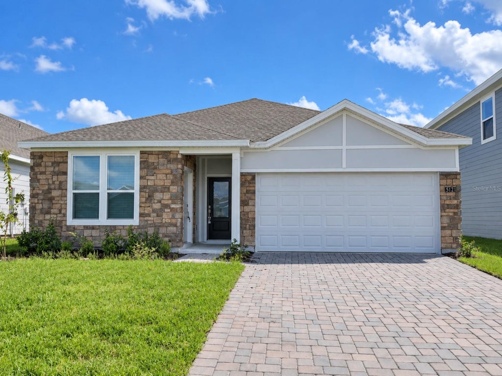 Photo of 5121 Arrowfeather Court, Saint Cloud, FL 34772 (MLS # S5157470)