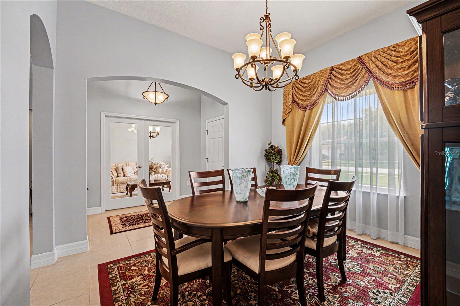 PINEWOOD ESTATES - Residential