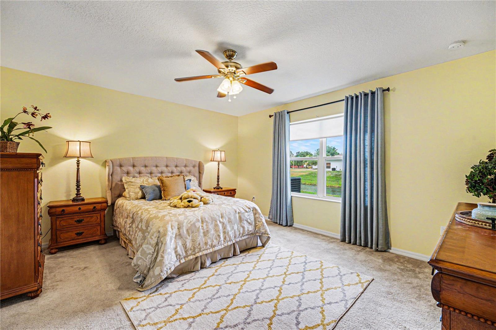 PINEWOOD ESTATES - Residential