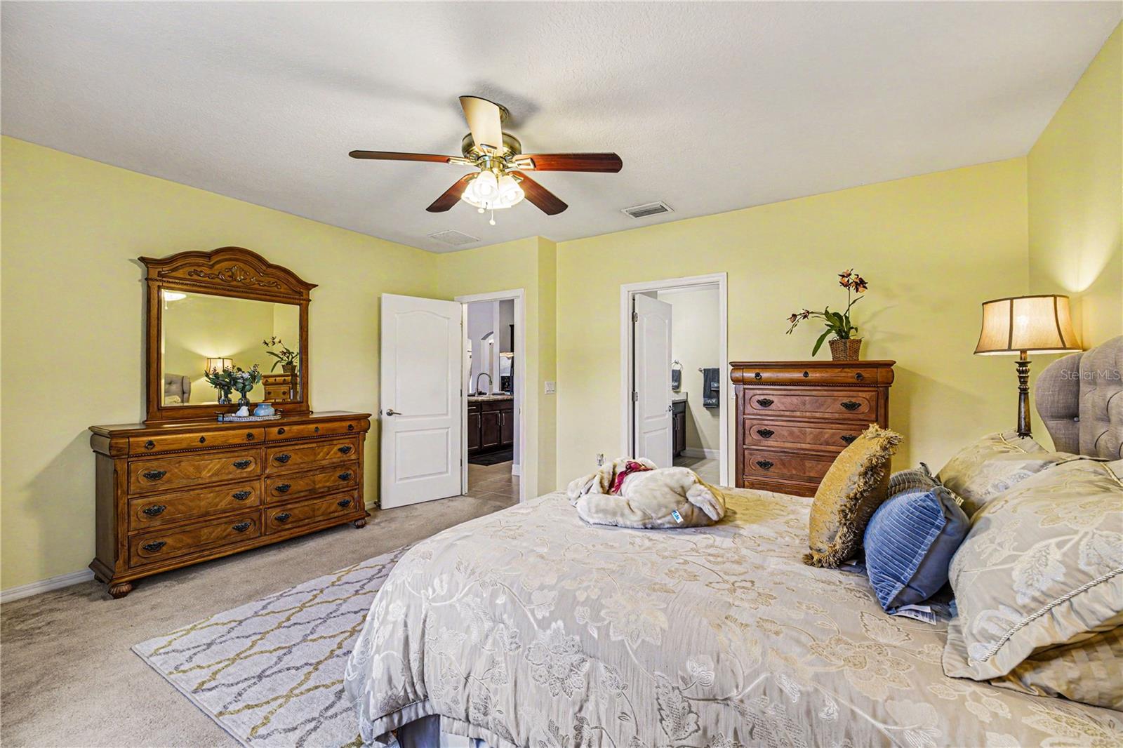PINEWOOD ESTATES - Residential