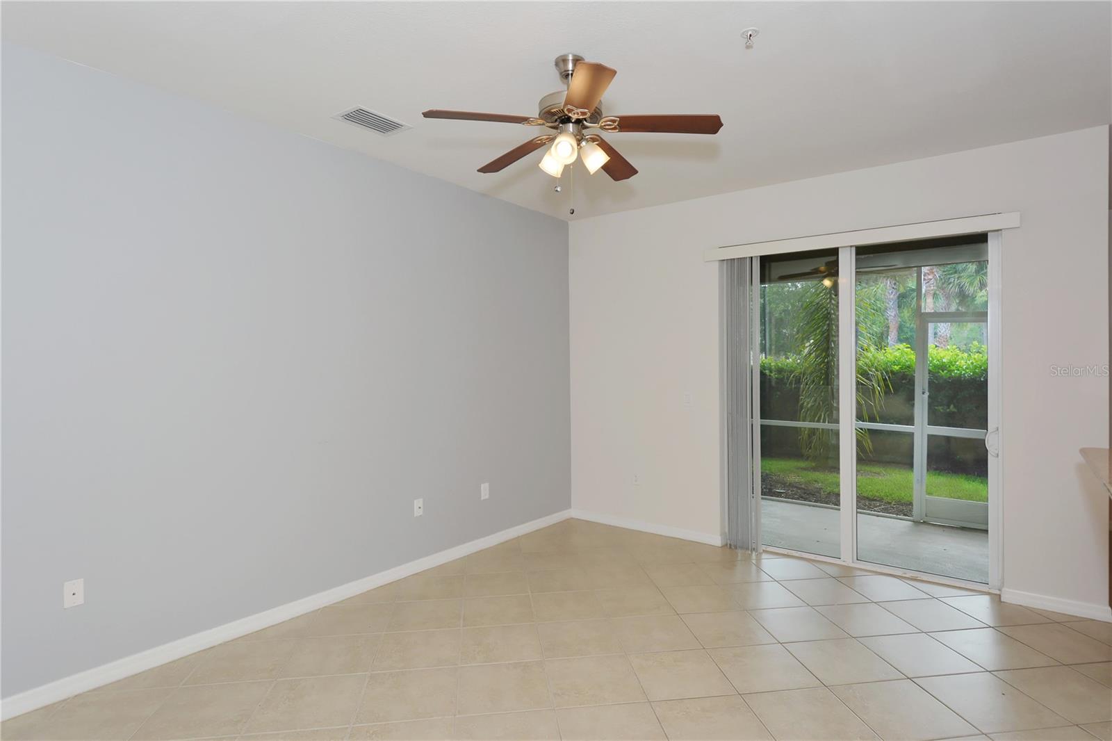 STONEHAVEN PH 4, 5, 6, 7 & 25 - Residential Lease