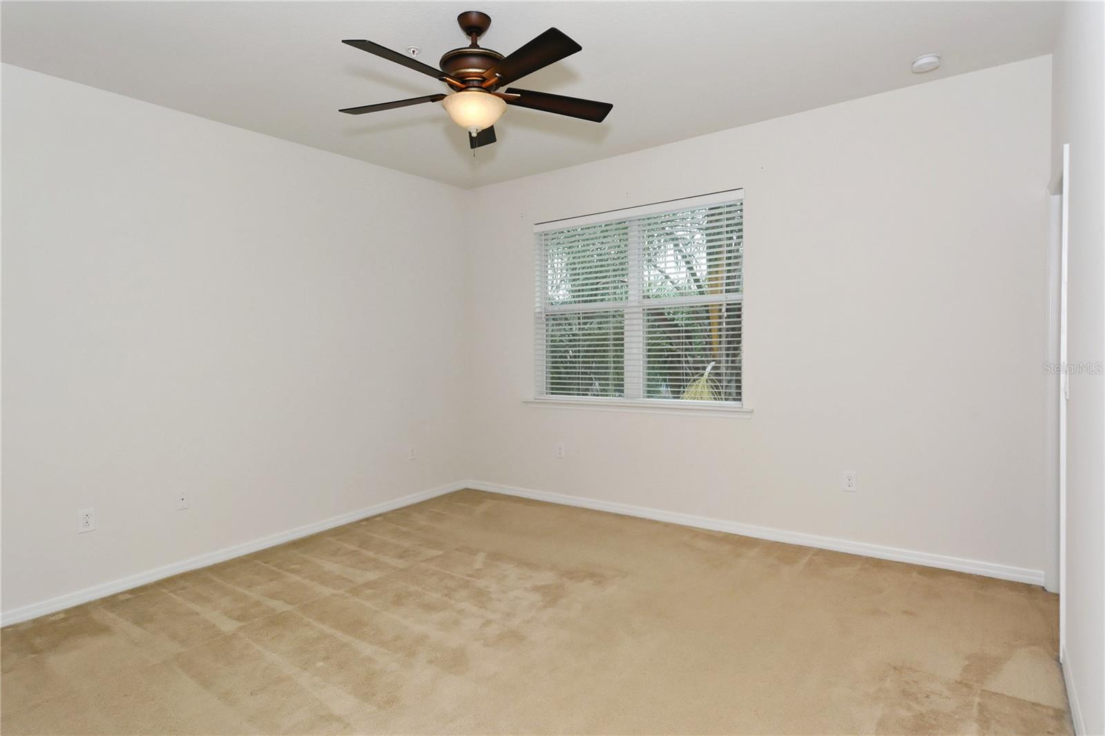 STONEHAVEN PH 4, 5, 6, 7 & 25 - Residential Lease