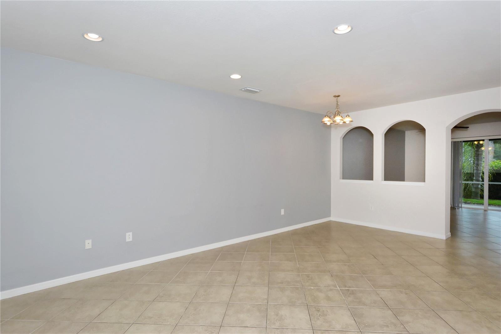 STONEHAVEN PH 4, 5, 6, 7 & 25 - Residential Lease