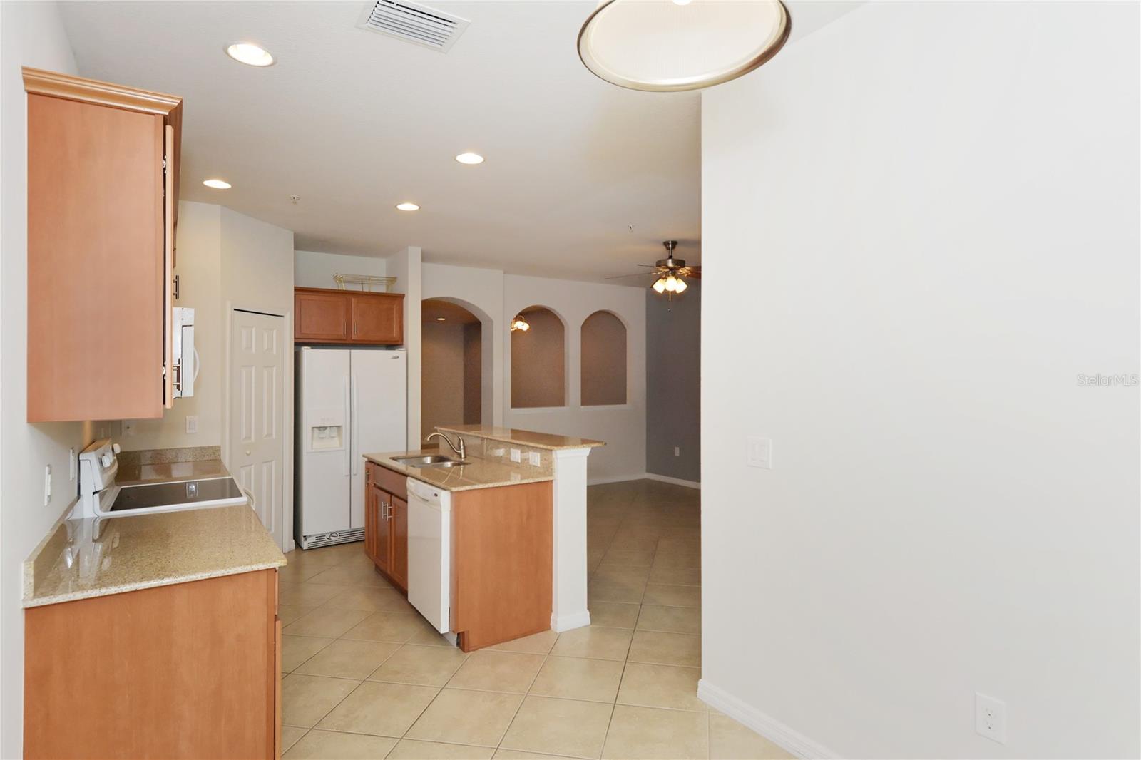 STONEHAVEN PH 4, 5, 6, 7 & 25 - Residential Lease