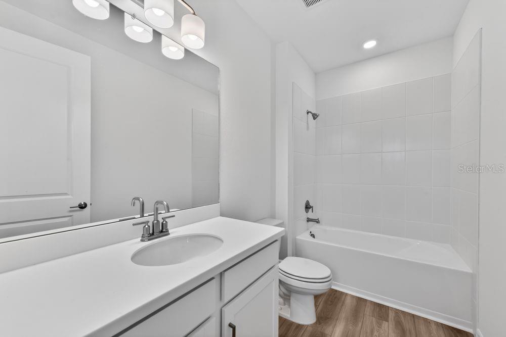 TIBURON - Residential