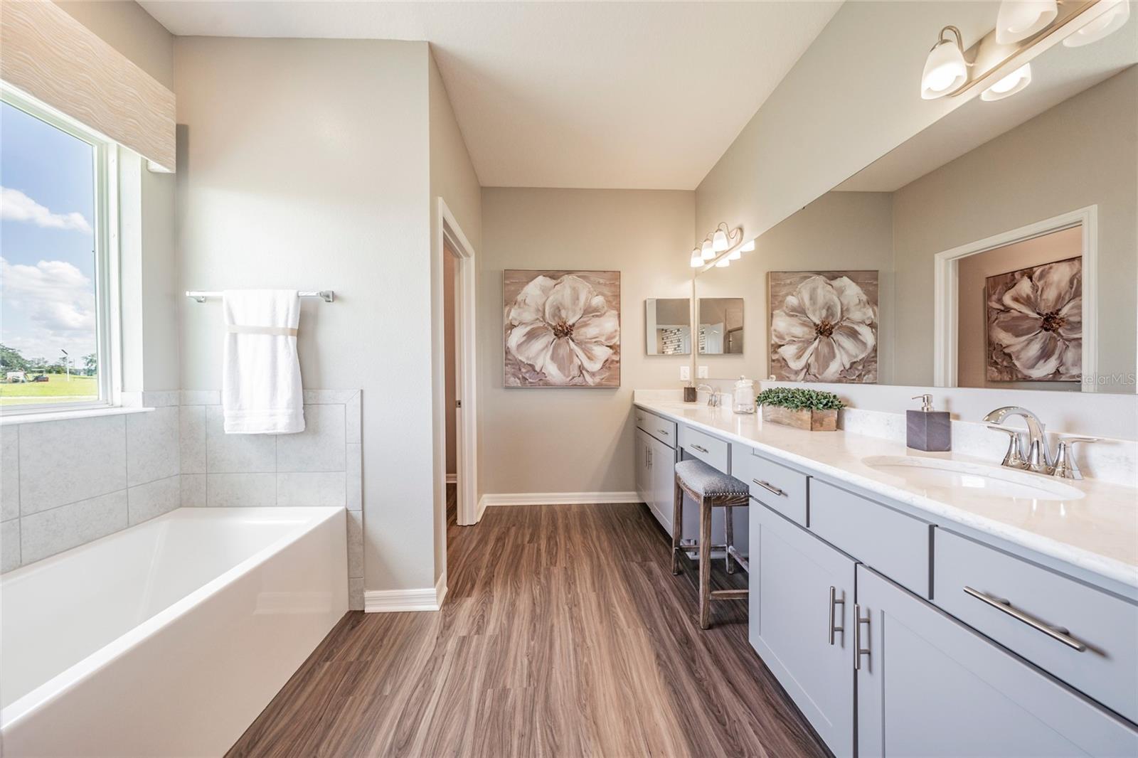 MIRADA PCLS 20 & 22 - Residential Lease