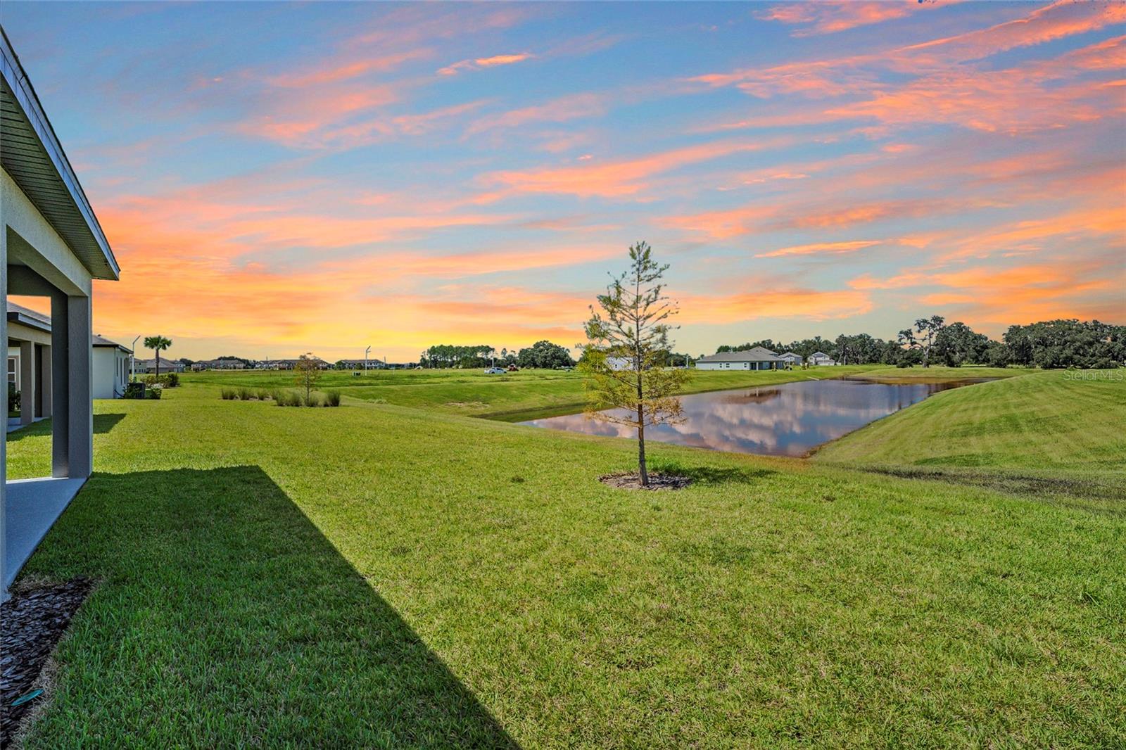 MIRADA PCLS 20 & 22 - Residential Lease