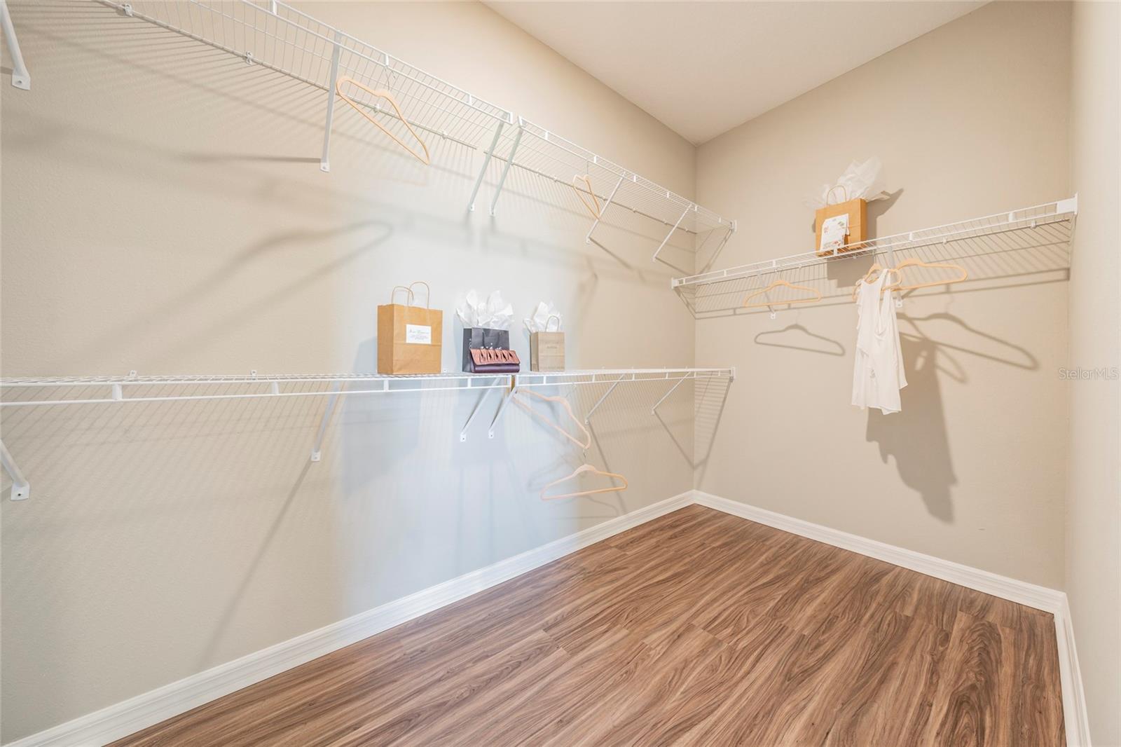 MIRADA PCLS 20 & 22 - Residential Lease