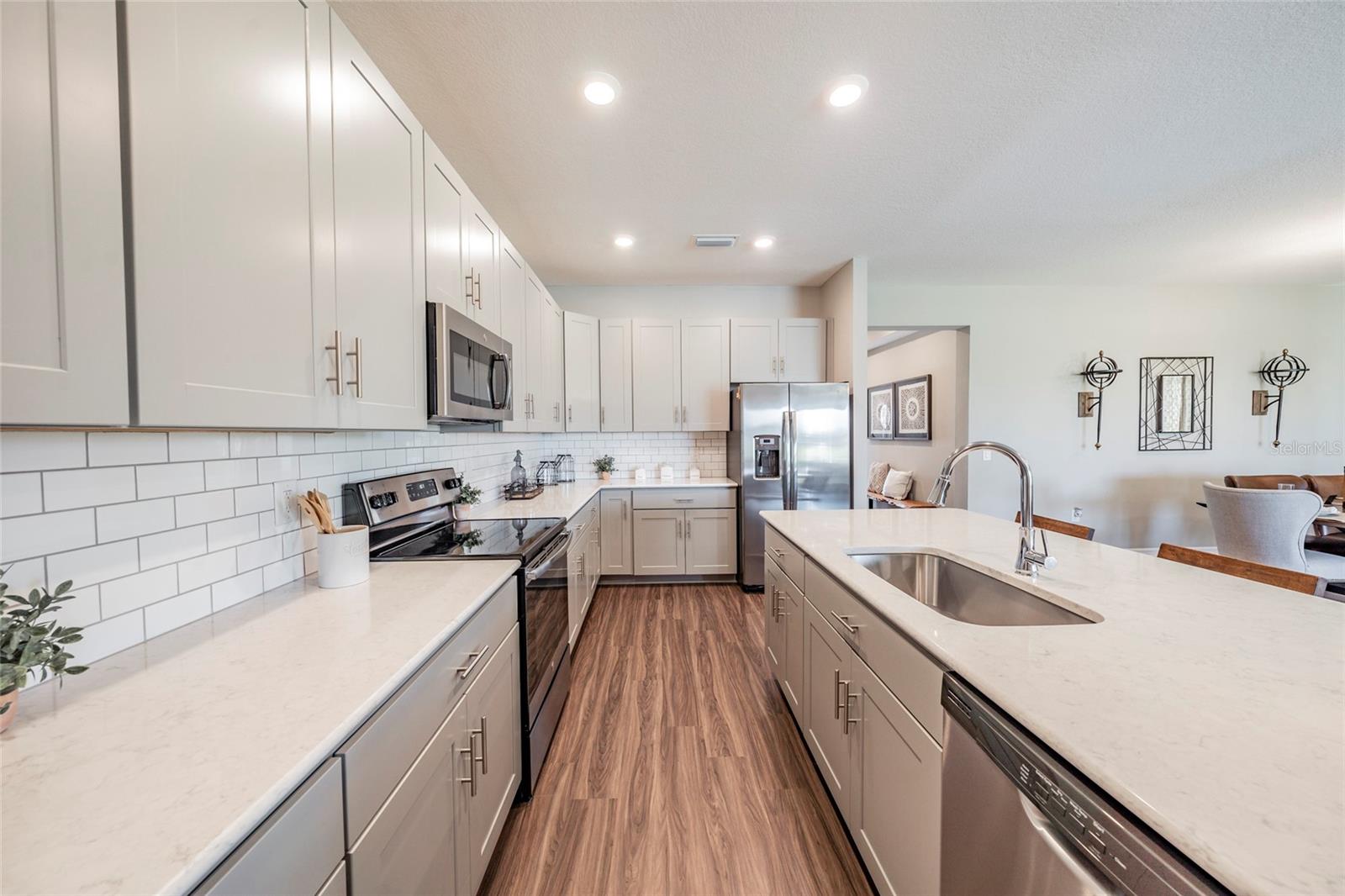 MIRADA PCLS 20 & 22 - Residential Lease