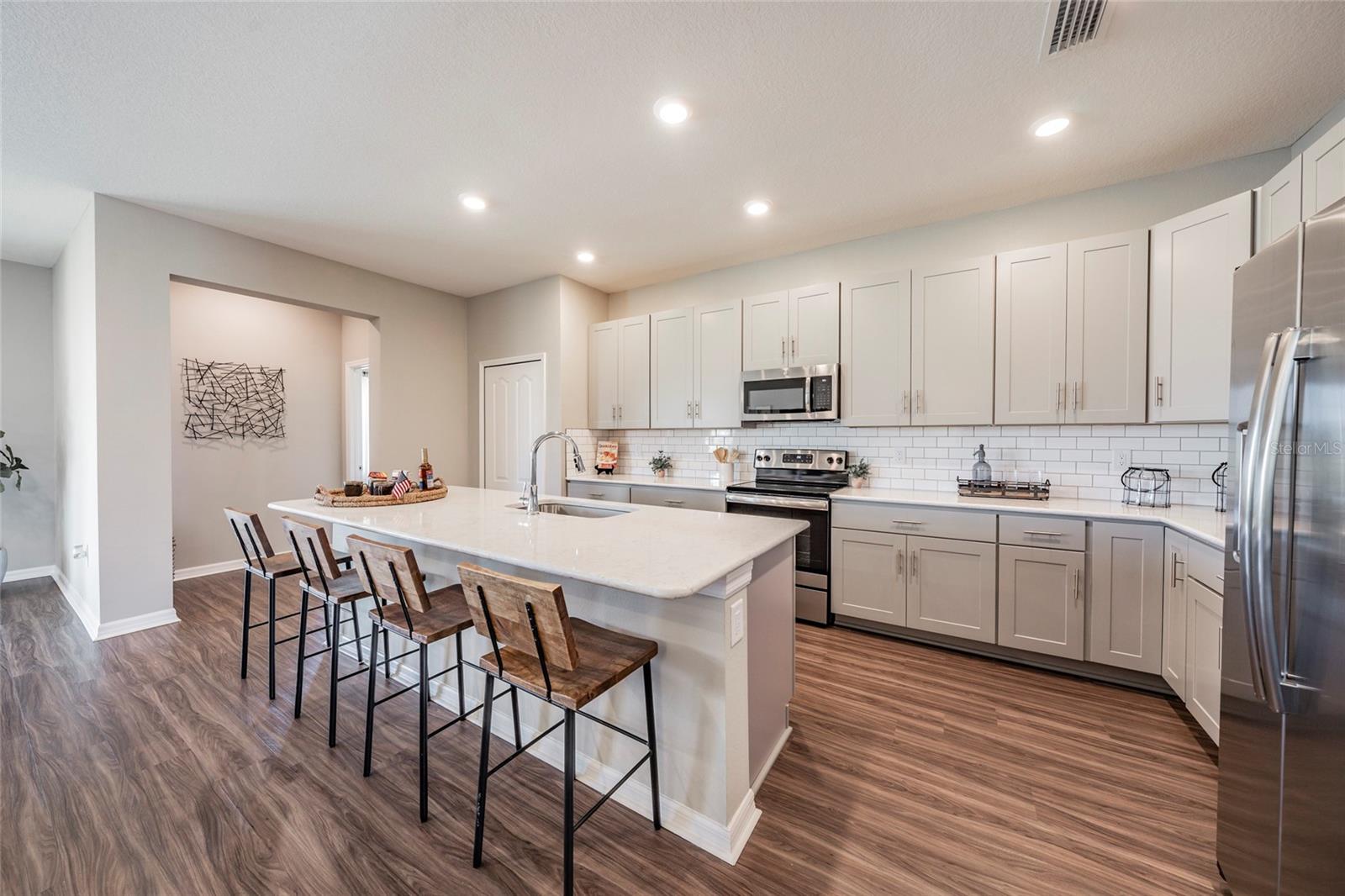 MIRADA PCLS 20 & 22 - Residential Lease