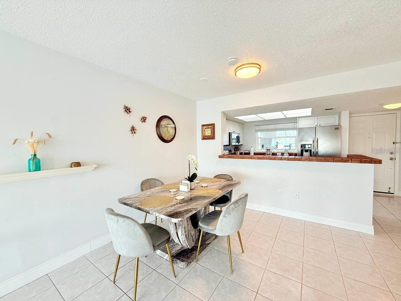 IMPERIAL COVE 8 - Residential