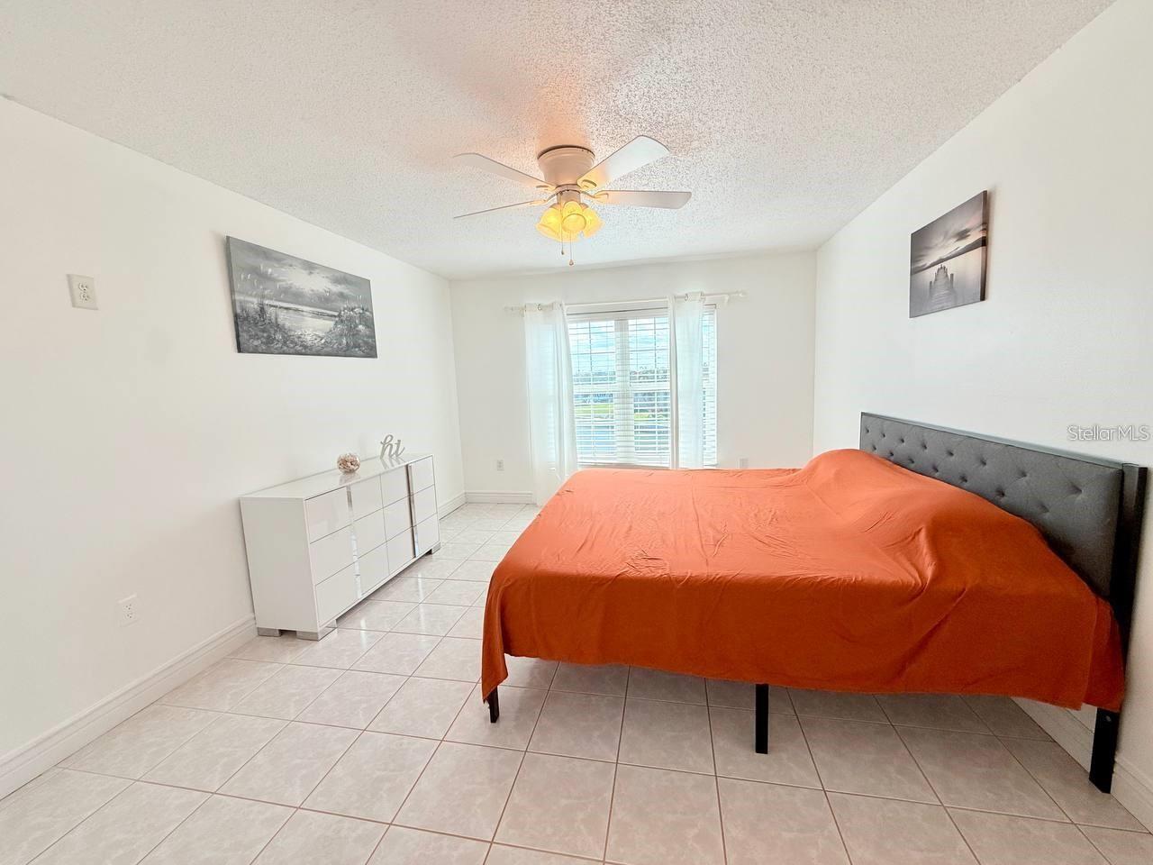 IMPERIAL COVE 8 - Residential