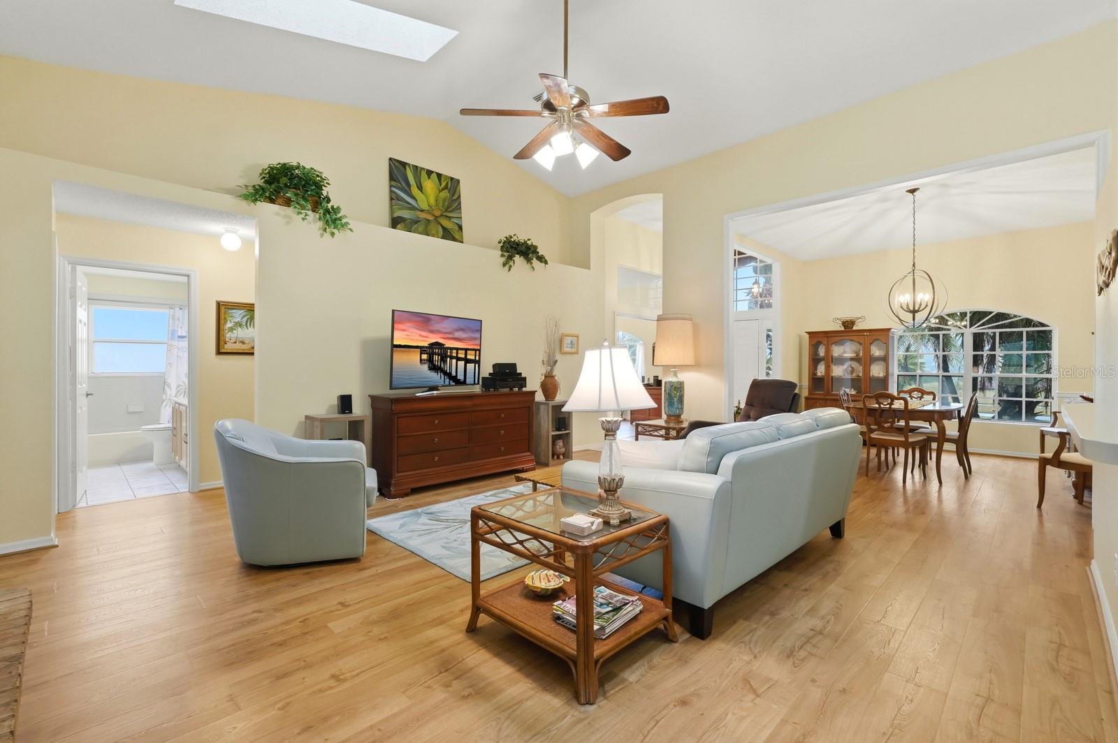 BRYAN CAVE ESTATES - Residential