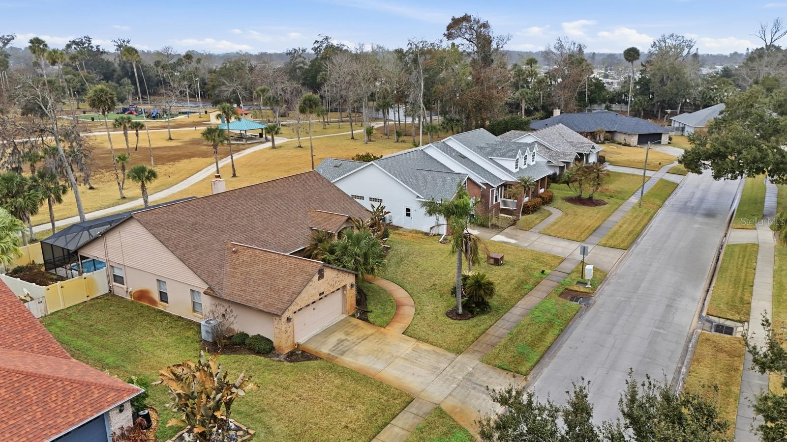 BRYAN CAVE ESTATES - Residential