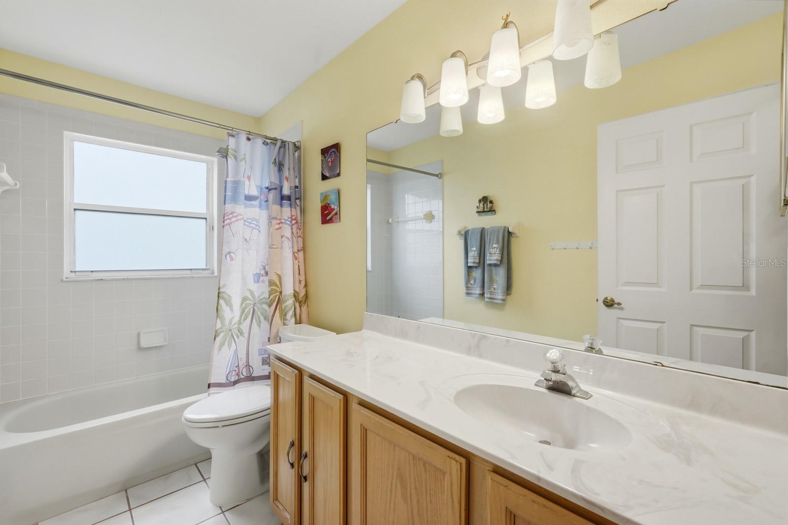 BRYAN CAVE ESTATES - Residential