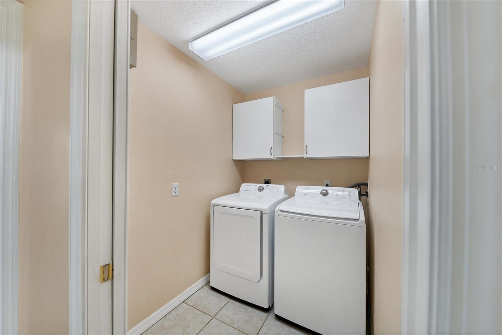 WARM MINERAL SPGS - Residential