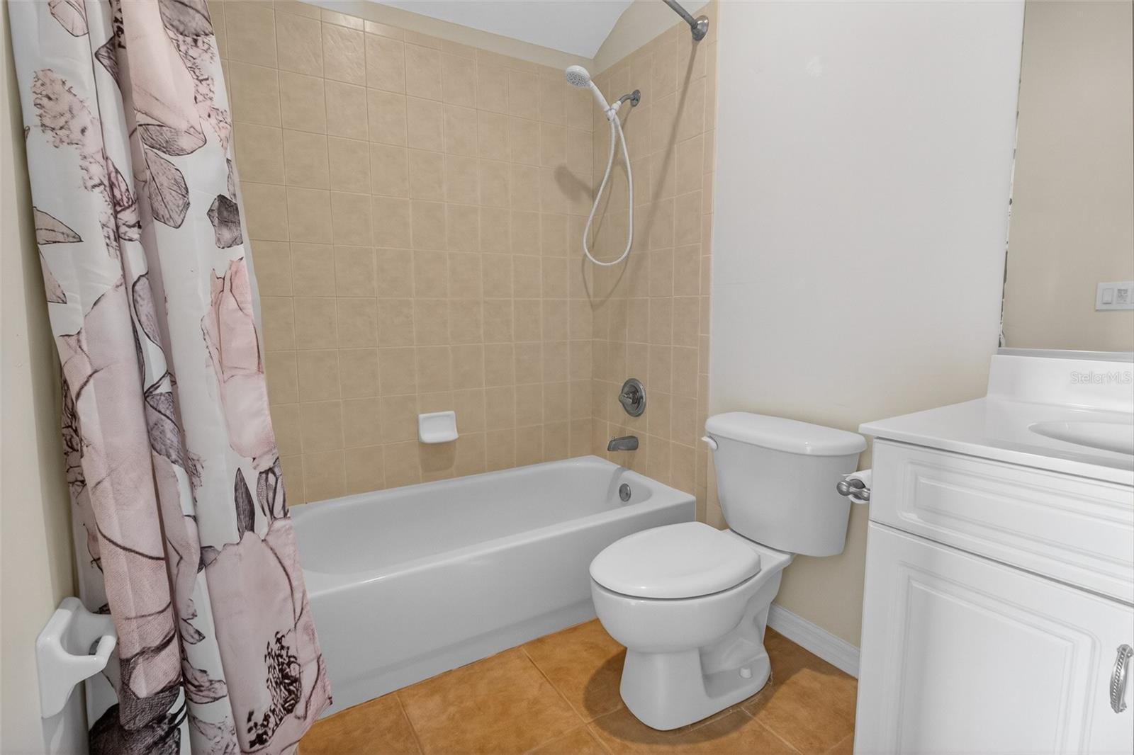 CANTERBURY ESTATES - Residential