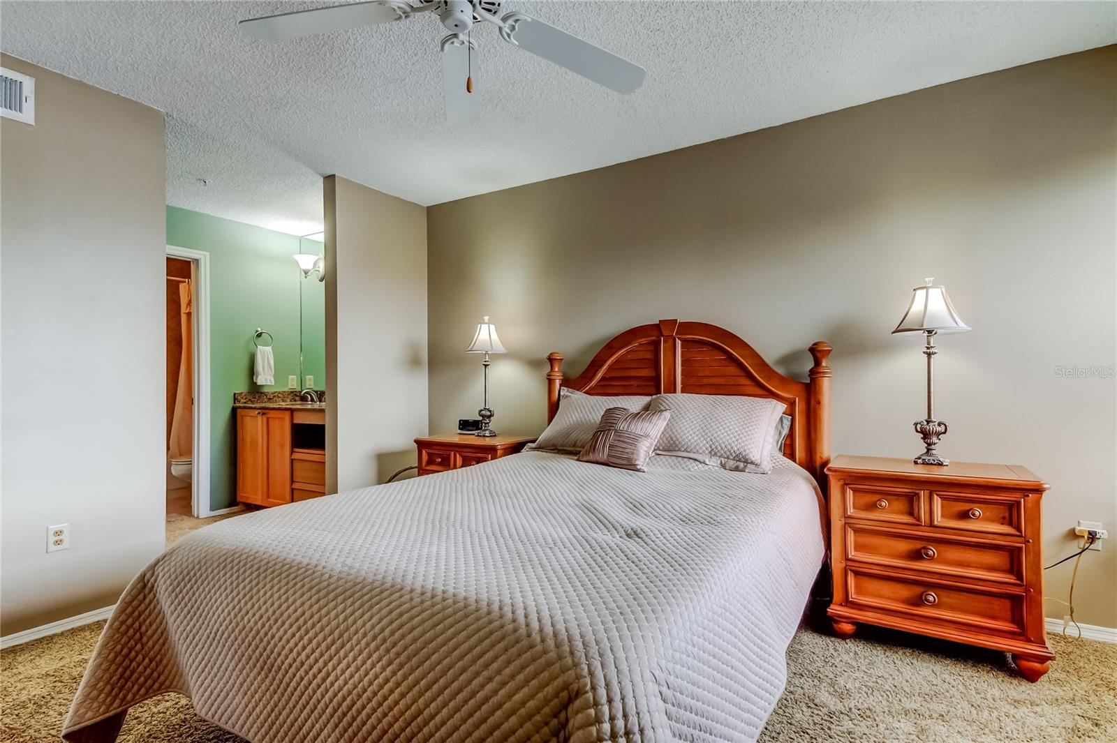 AUDUBON CONDO AT FEATHER SOUND - Residential