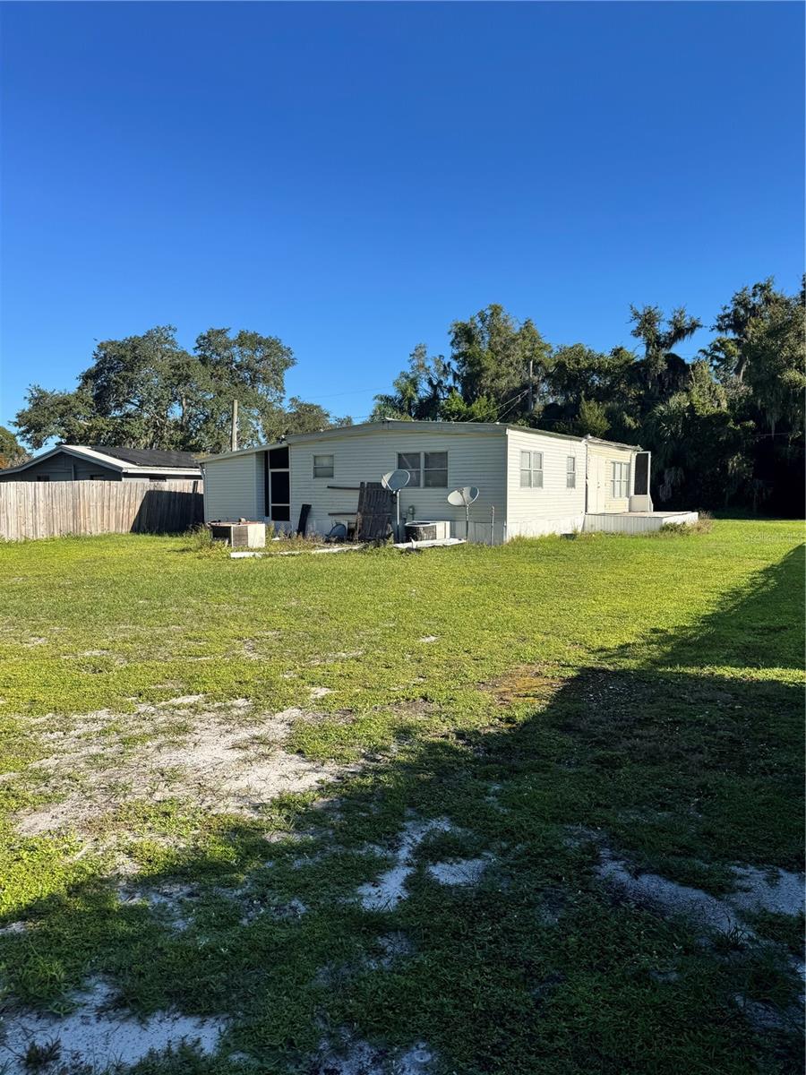 1148 SHADY COVE ROAD E