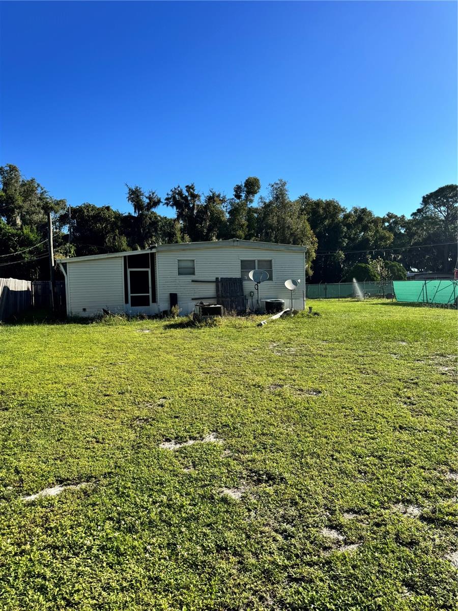 1148 SHADY COVE ROAD E