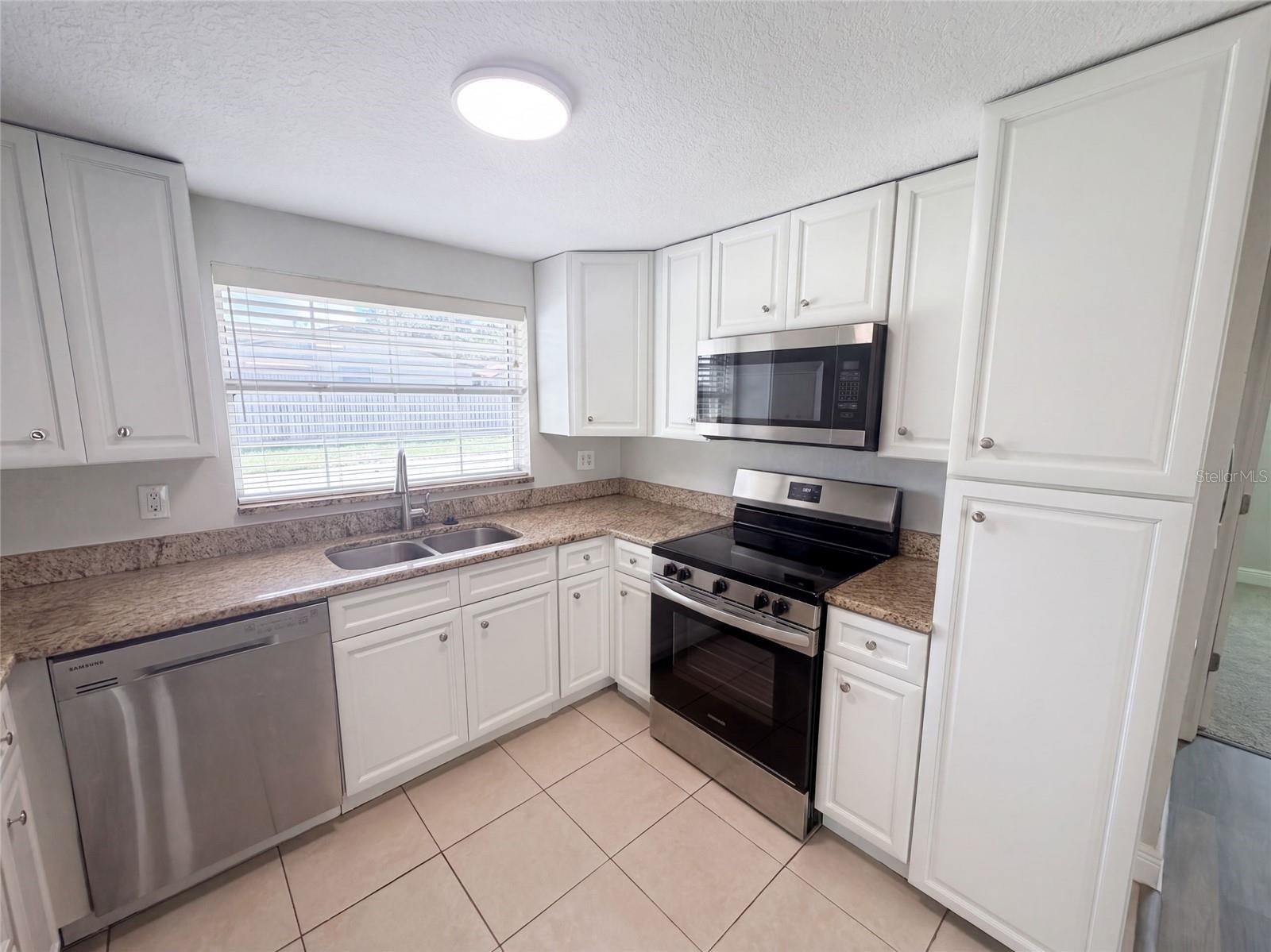 5324 REEF DRIVE