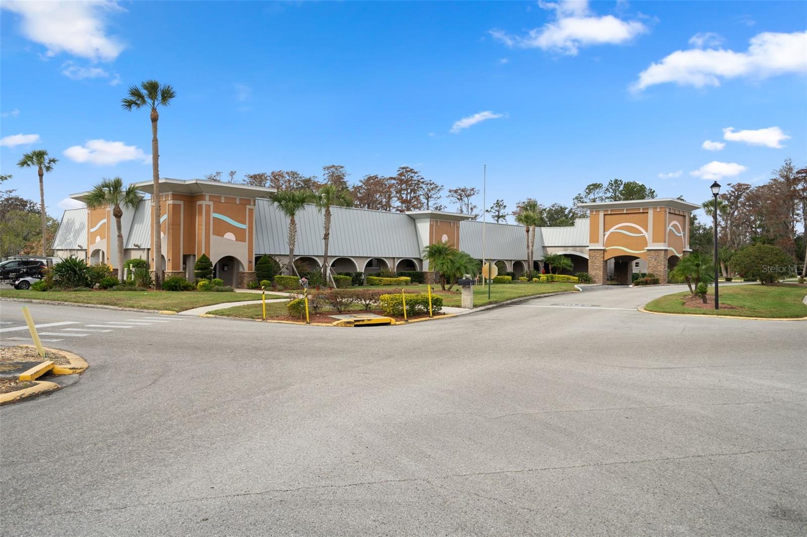 PARADISE POINTE WEST - Residential Lease