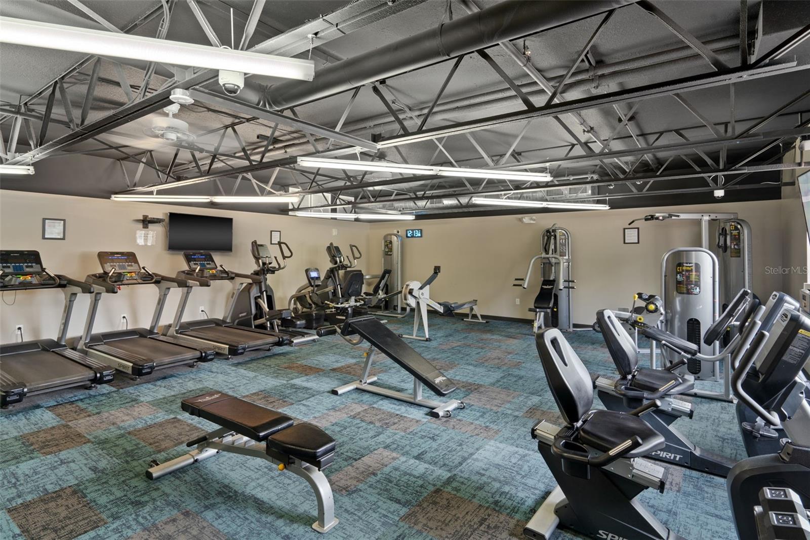 PARADISE POINTE WEST - Residential Lease