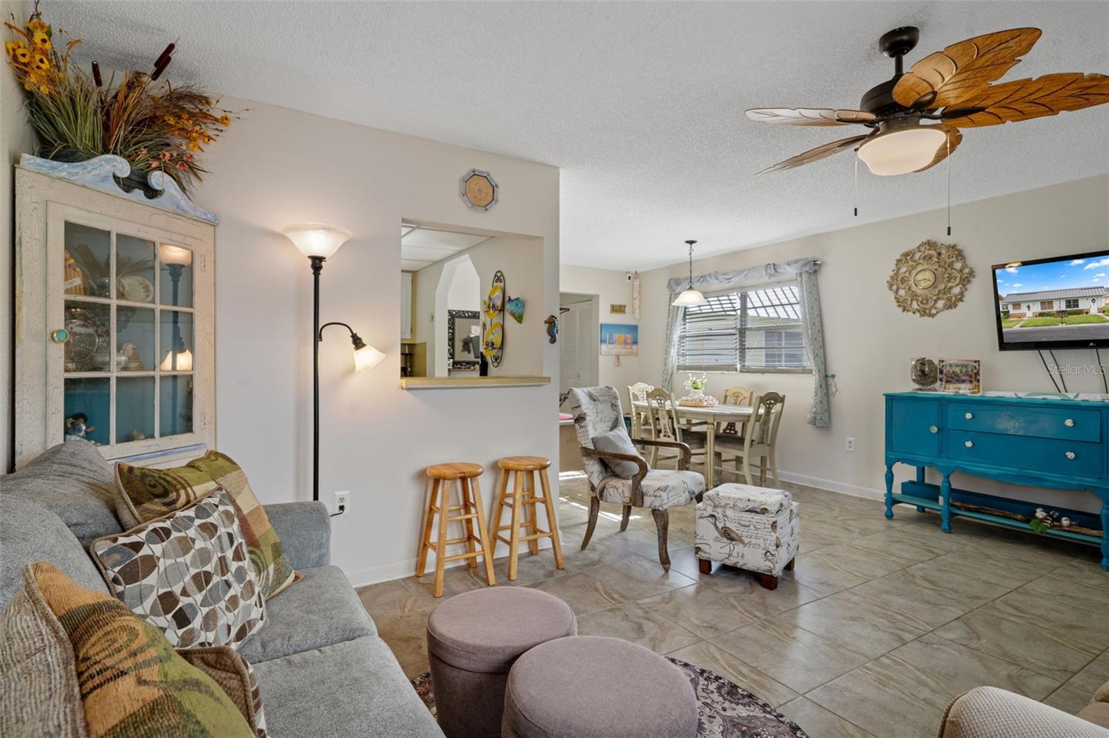 PARADISE POINTE WEST - Residential Lease