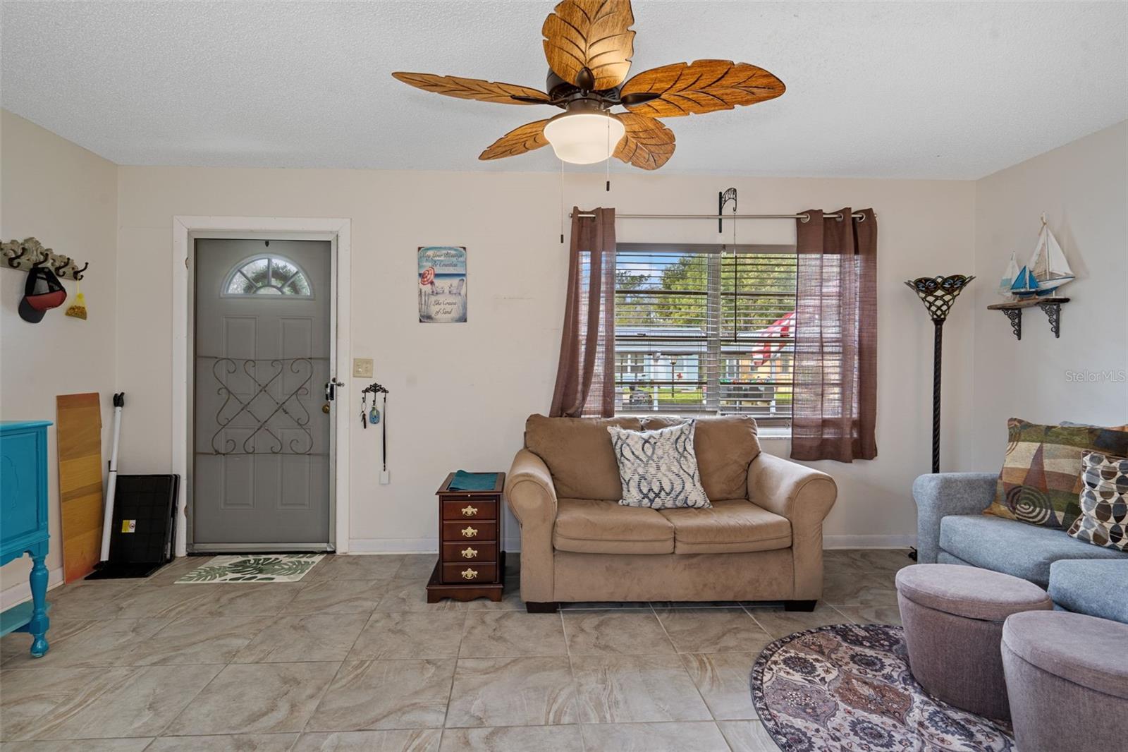 PARADISE POINTE WEST - Residential Lease
