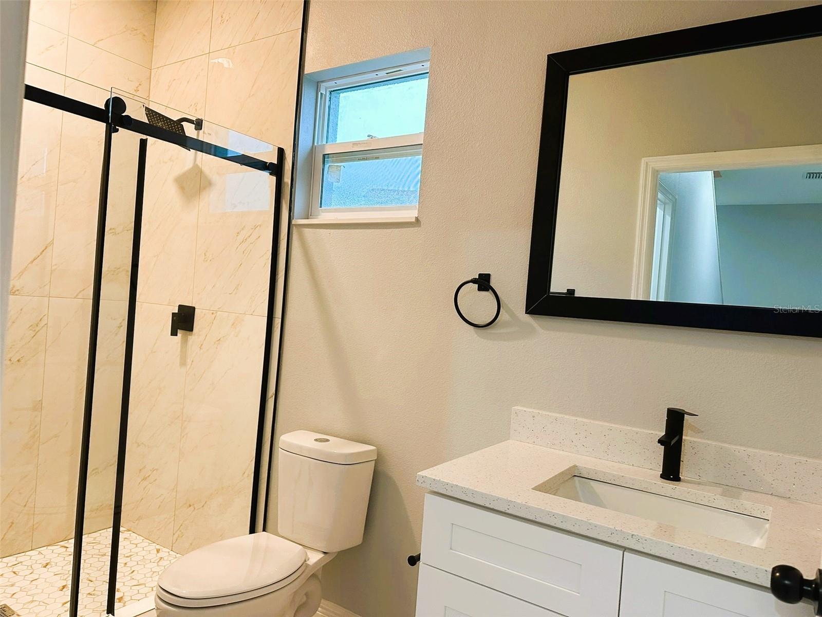 CALABAY PARC AT TOWER LAKE - Residential