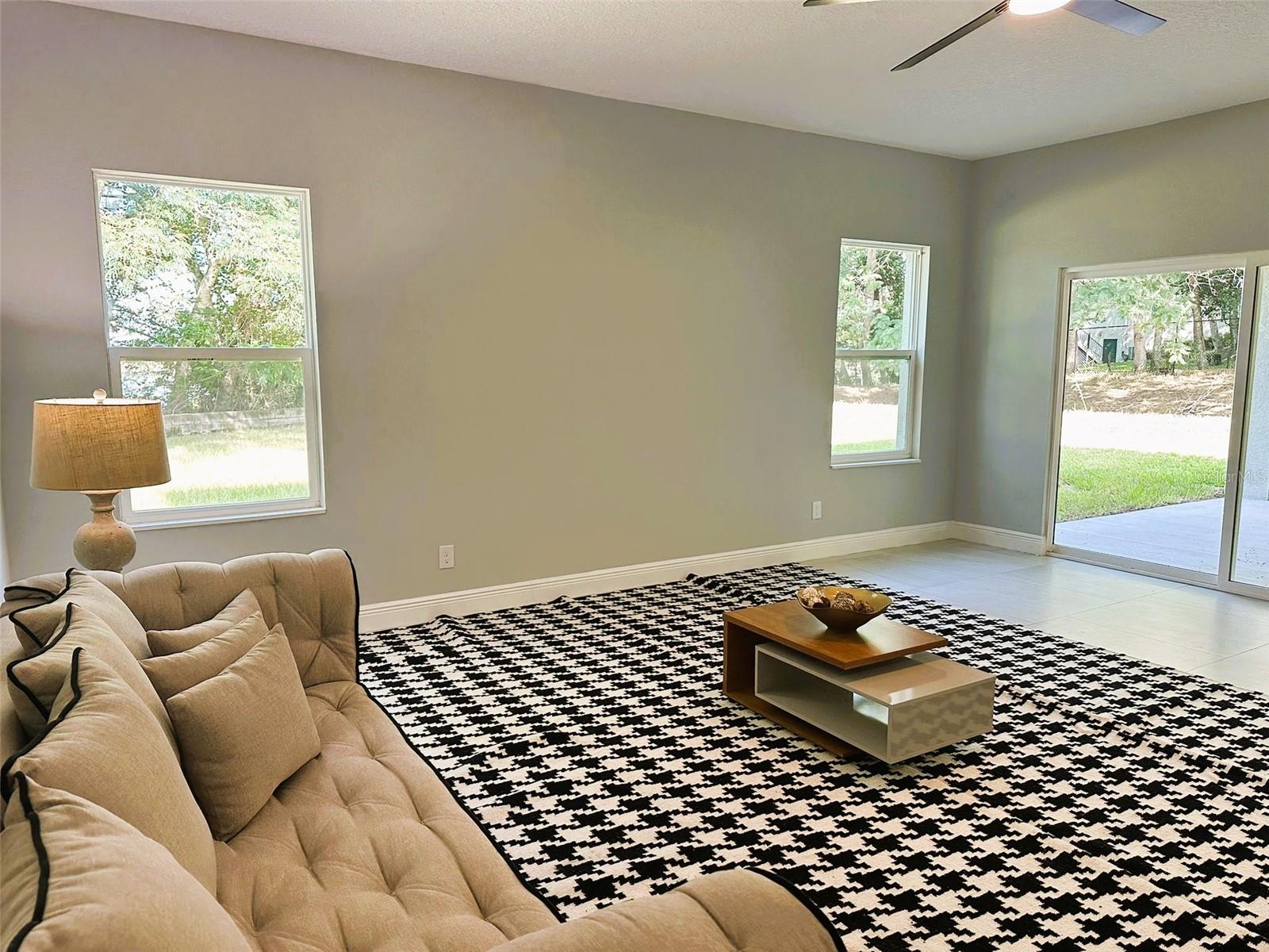 CALABAY PARC AT TOWER LAKE - Residential