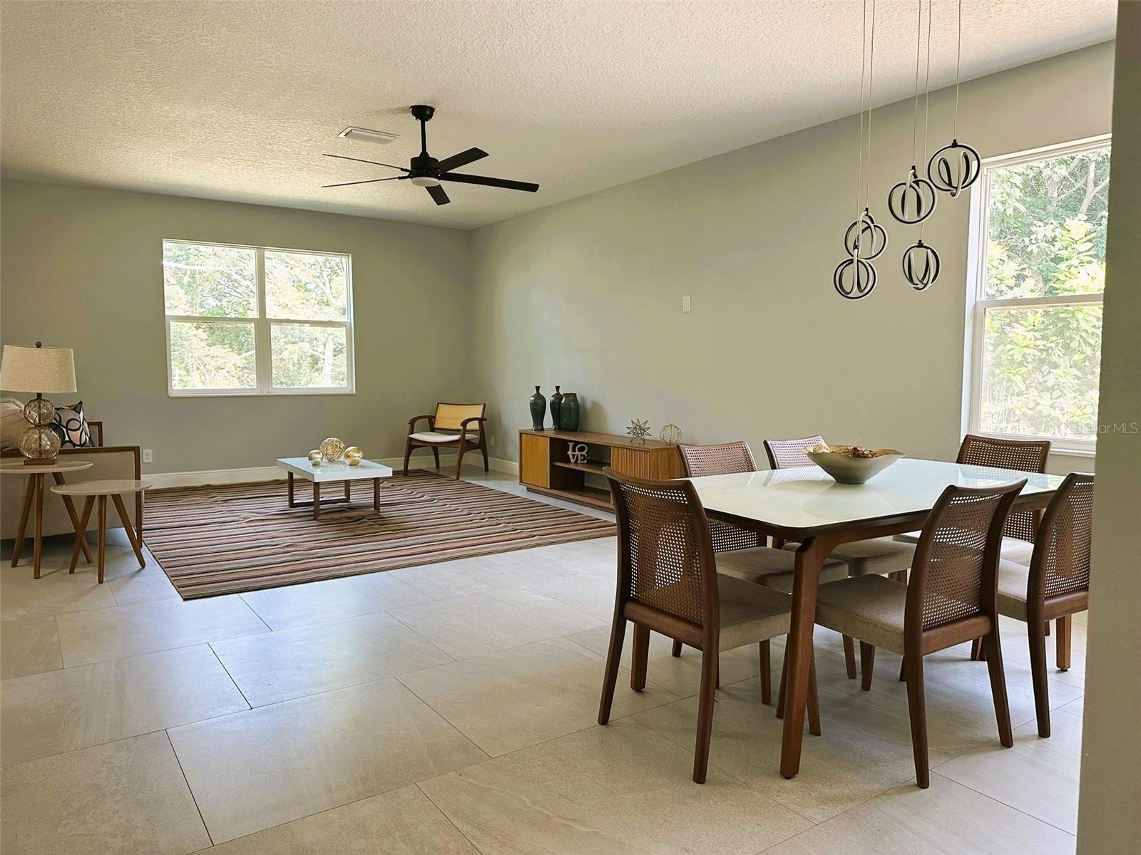 CALABAY PARC AT TOWER LAKE - Residential