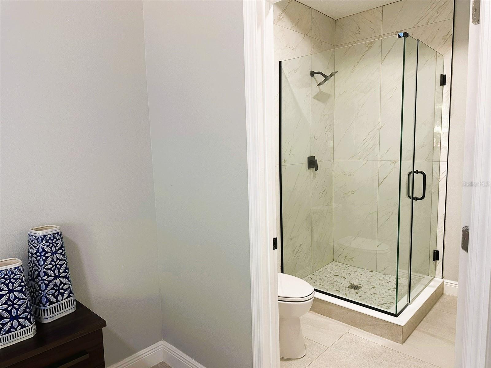 CALABAY PARC AT TOWER LAKE - Residential